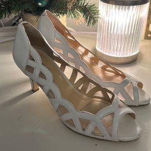 Alex Marie white heels size 8